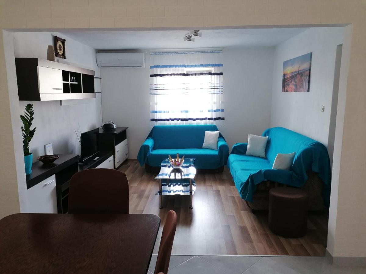 Apartment Slavica トロギール エクステリア 写真