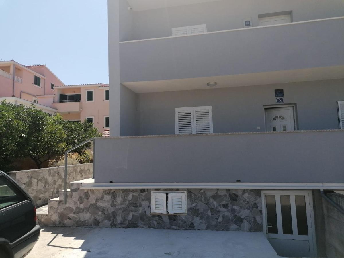 Apartment Slavica トロギール エクステリア 写真