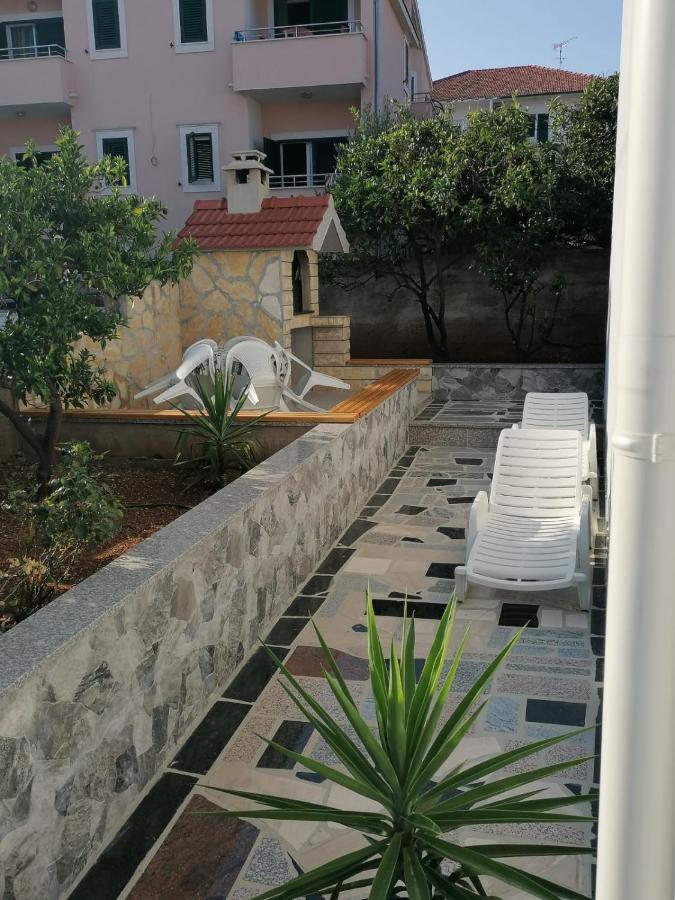 Apartment Slavica トロギール エクステリア 写真